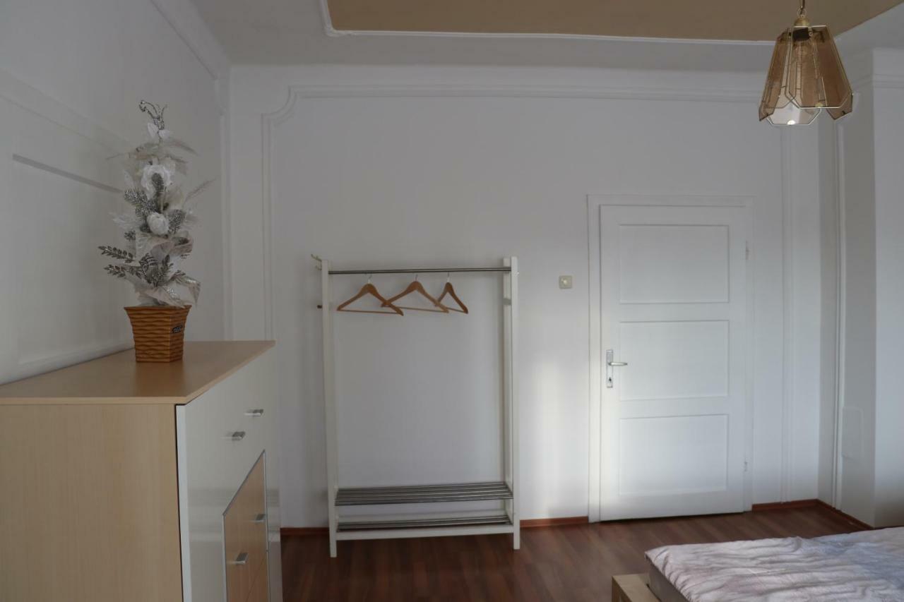 The Lakehouse Villa Neusiedl Am See Wienerstrasse 8 Ngoại thất bức ảnh