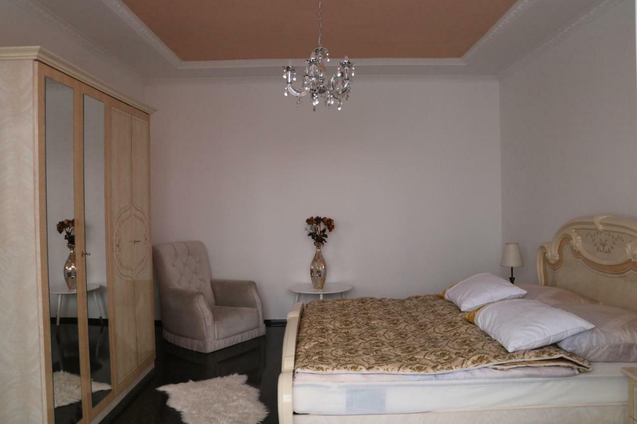 The Lakehouse Villa Neusiedl Am See Wienerstrasse 8 Ngoại thất bức ảnh