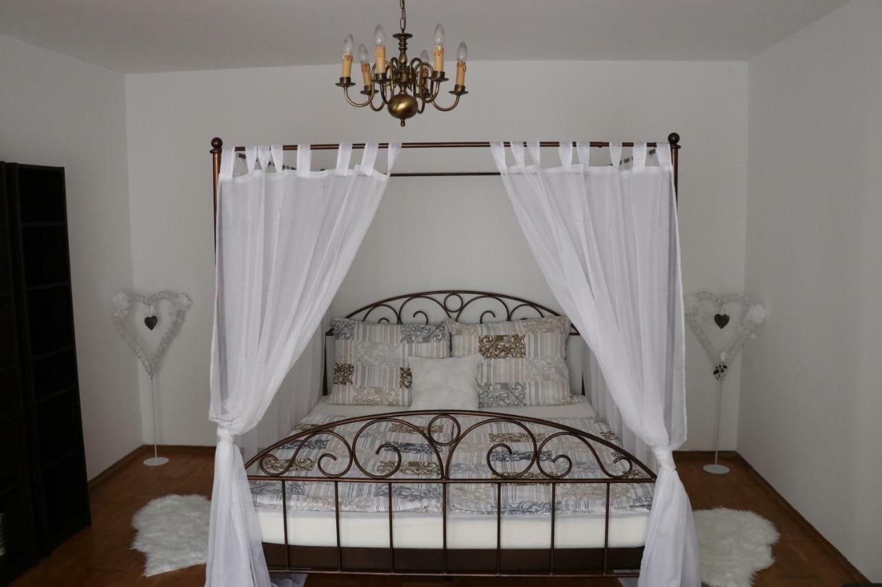 The Lakehouse Villa Neusiedl Am See Wienerstrasse 8 Ngoại thất bức ảnh